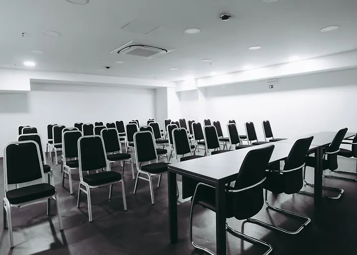 Ξενοδοχείο Masa 5 De Outubro 3*